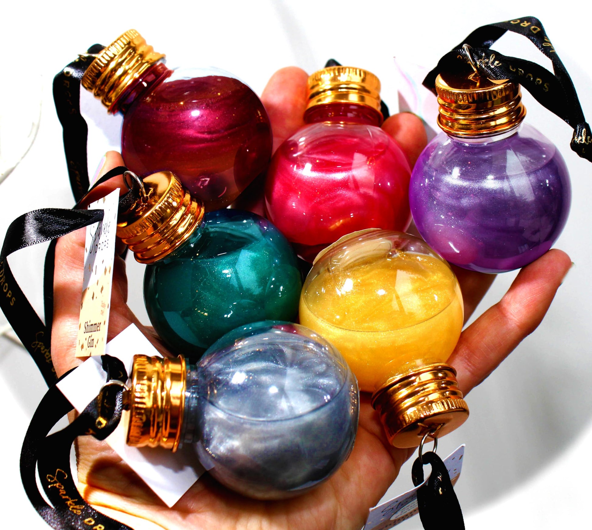 Sparkle Drops Flavoured Drink Shimmer Gin Bauble Tree (37.5% ABV)- Traditional